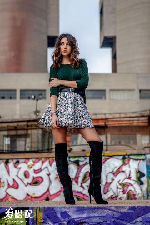 秋季会穿搭半身裙的女人，才是真的优雅